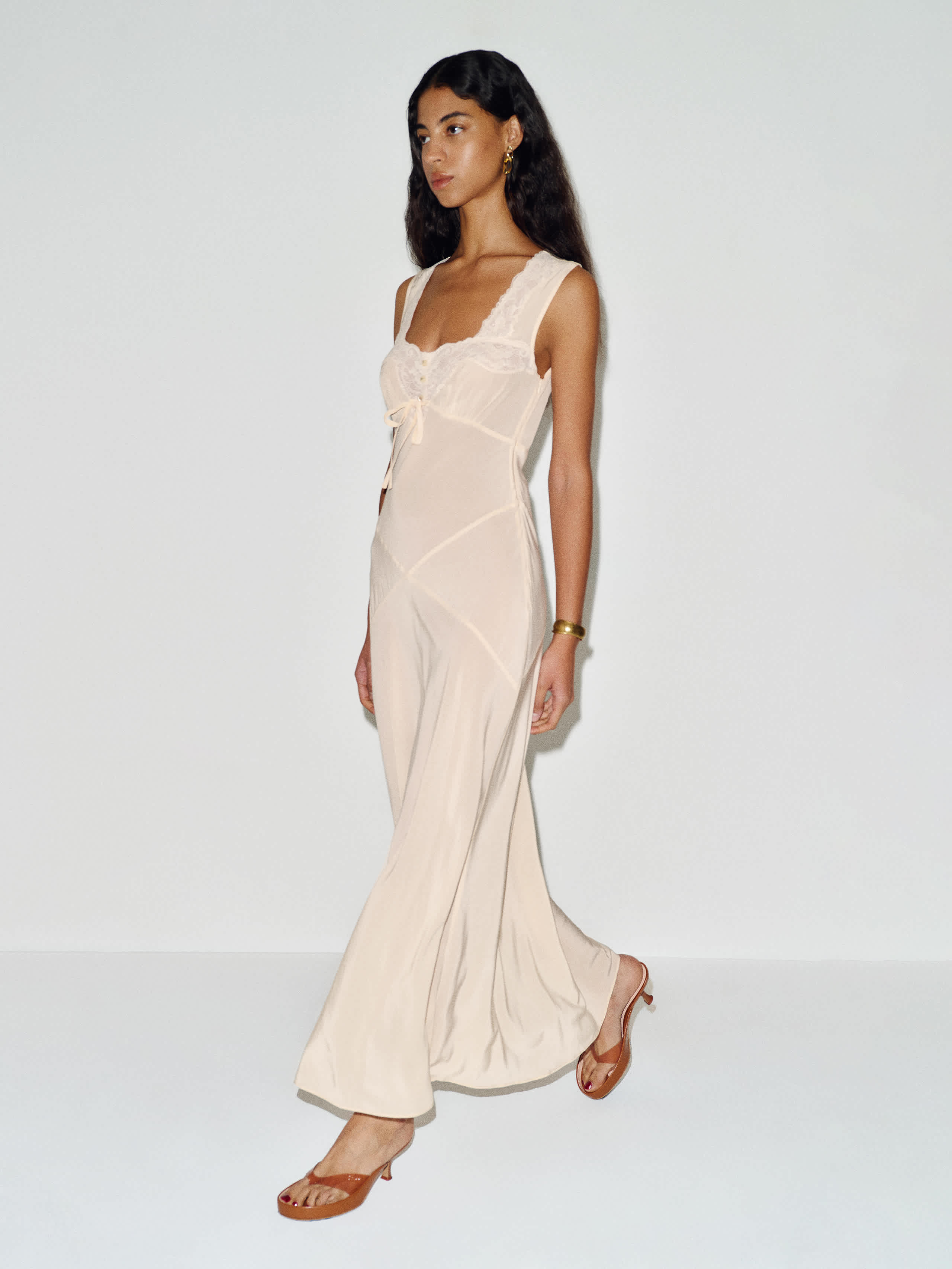 Saphira Dress
