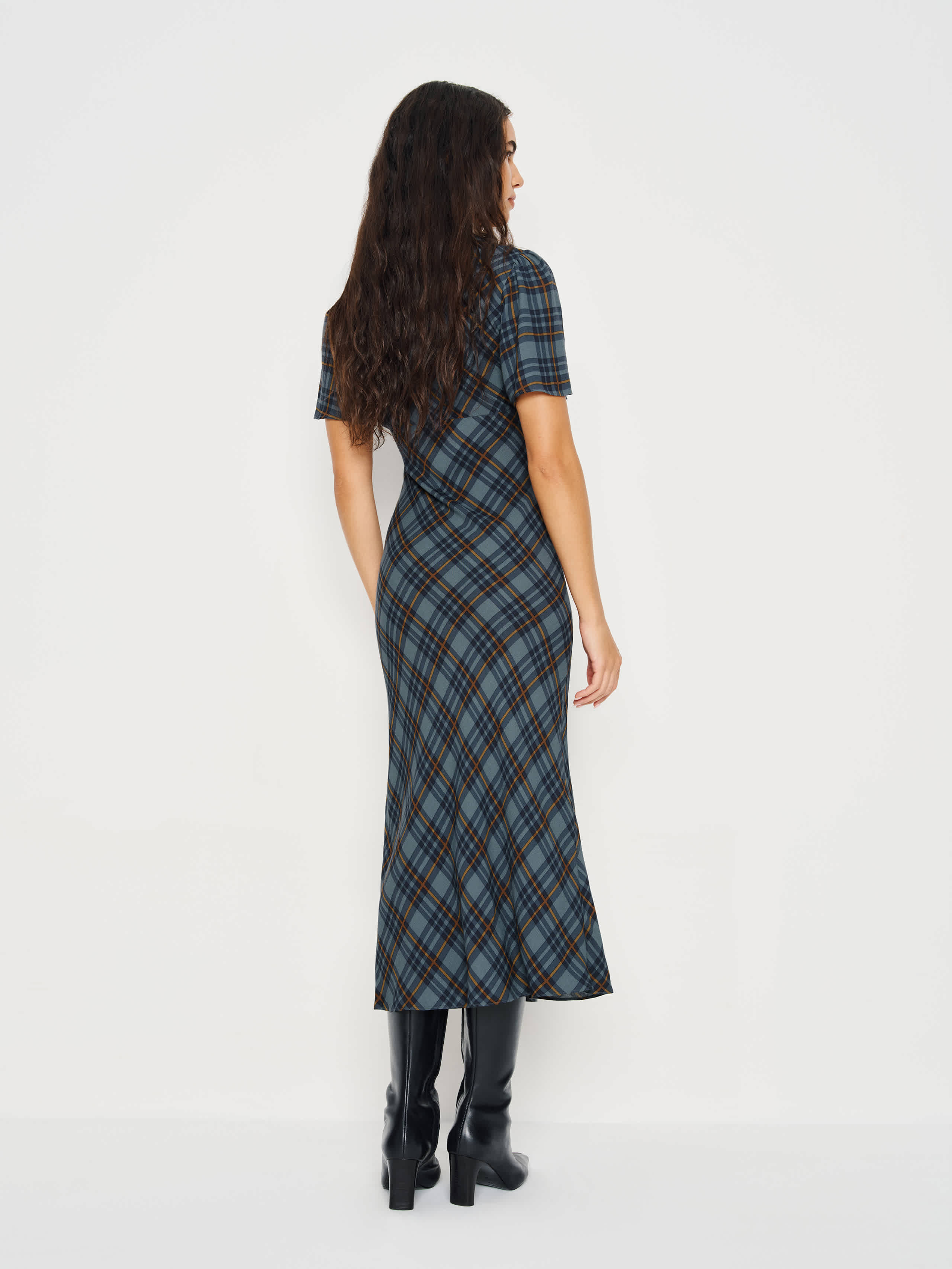 Tyra Dress