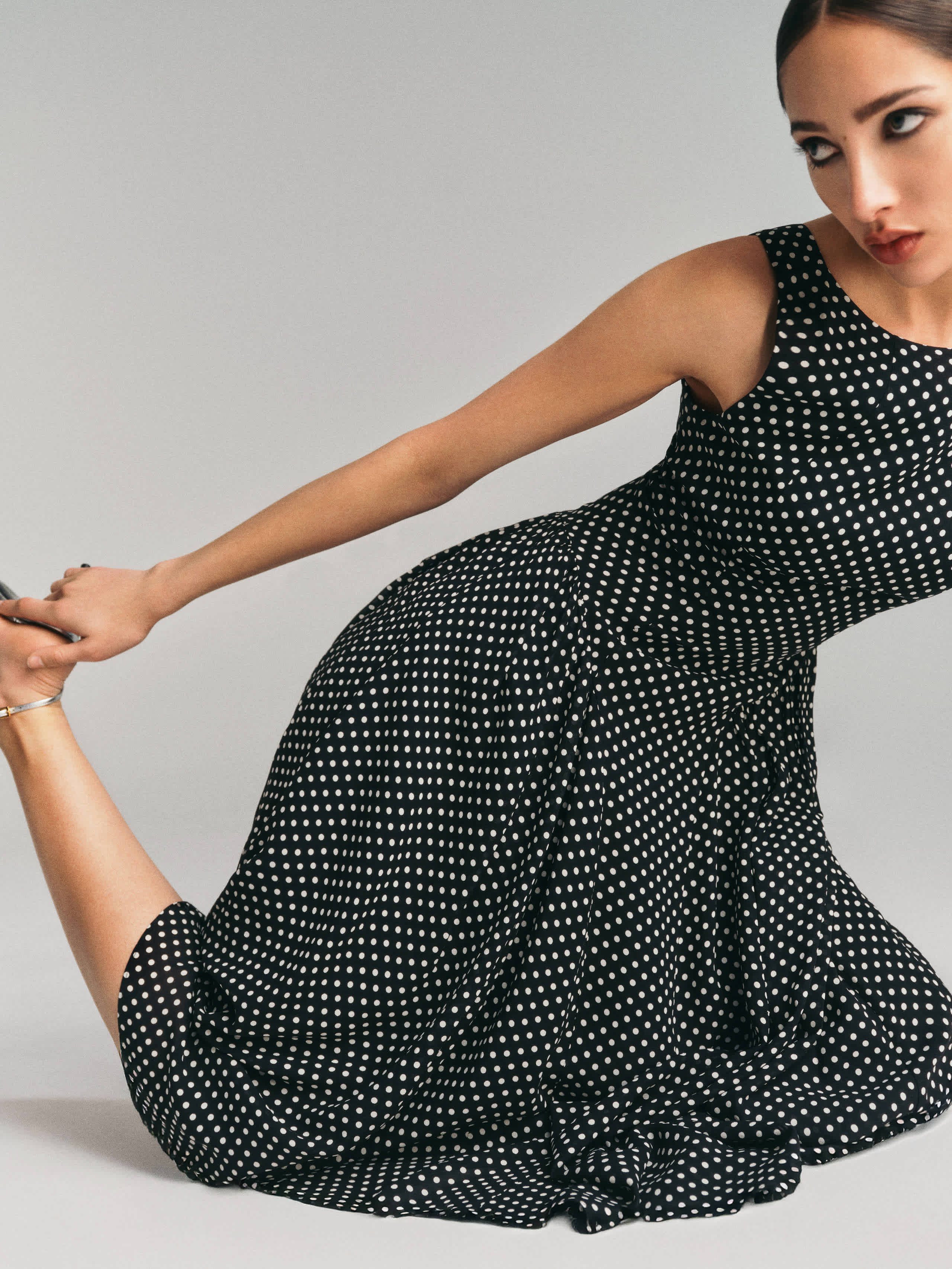 Anelis Dress