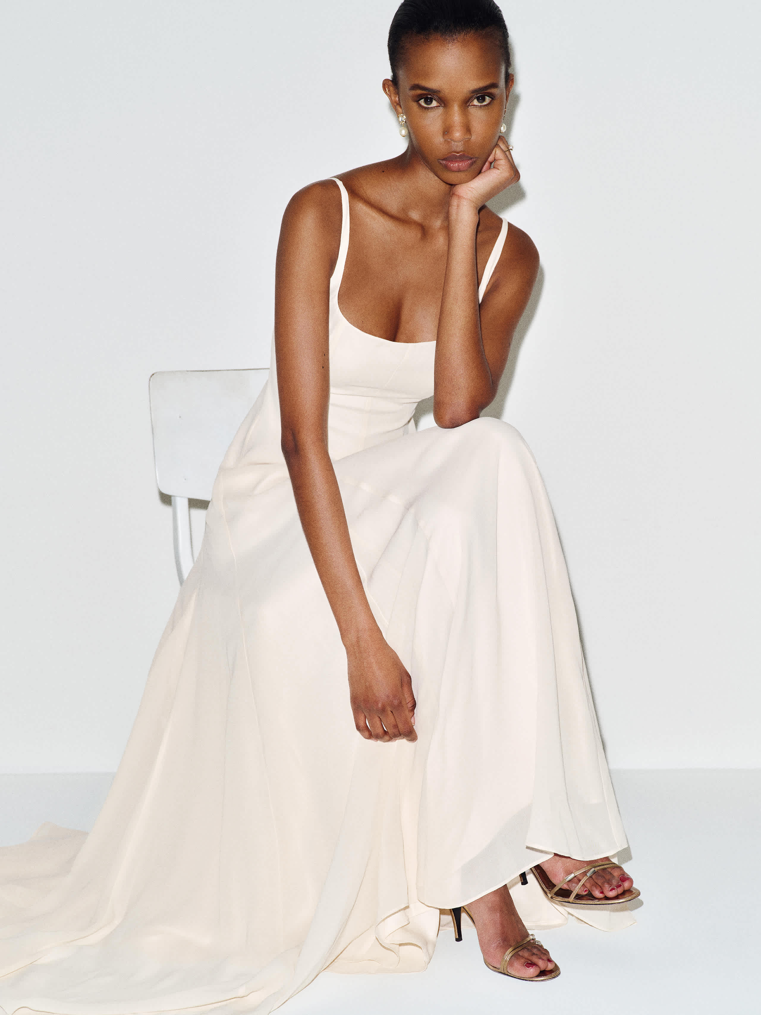 Sirinda Dress