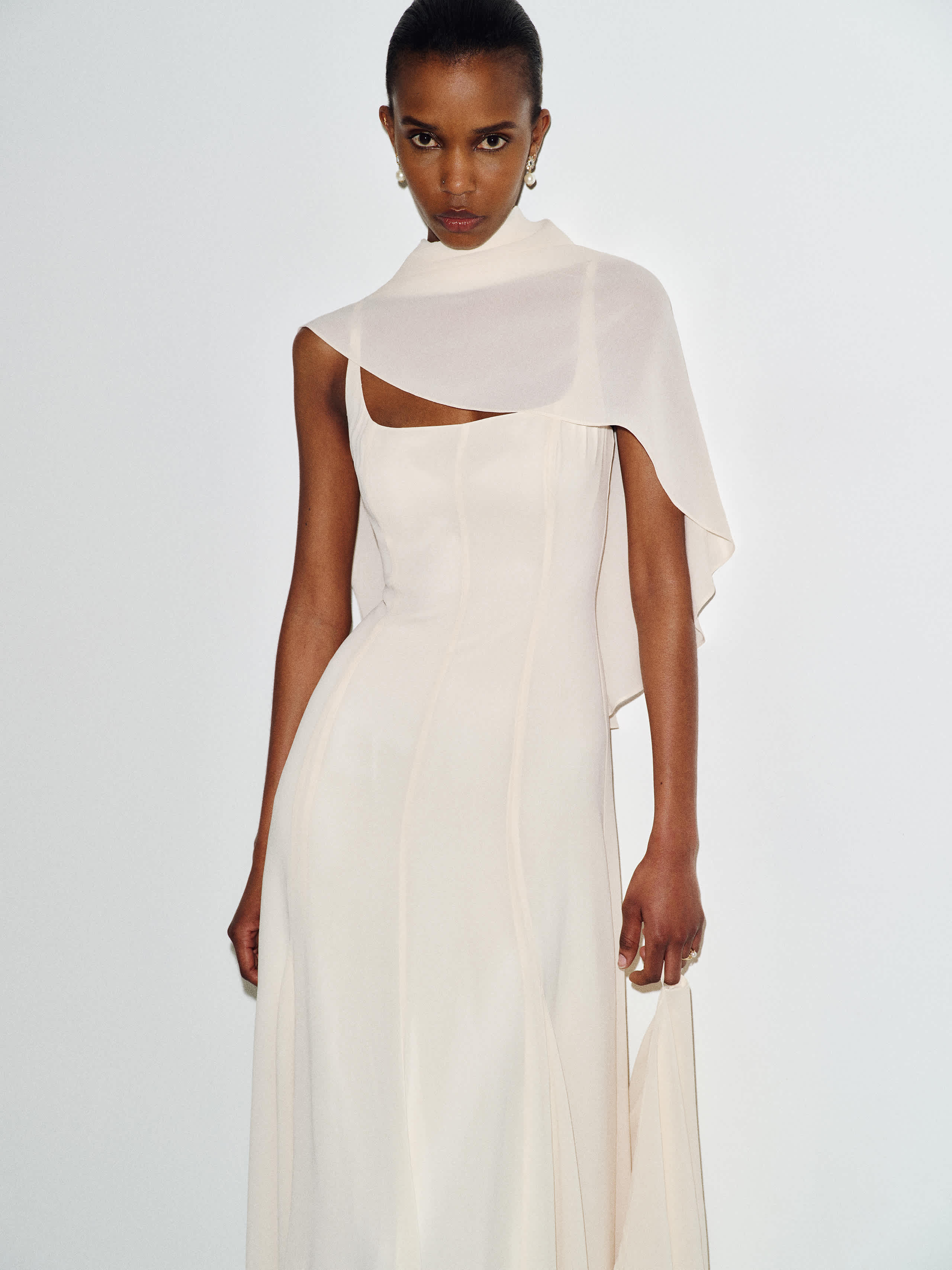 Sirinda Dress