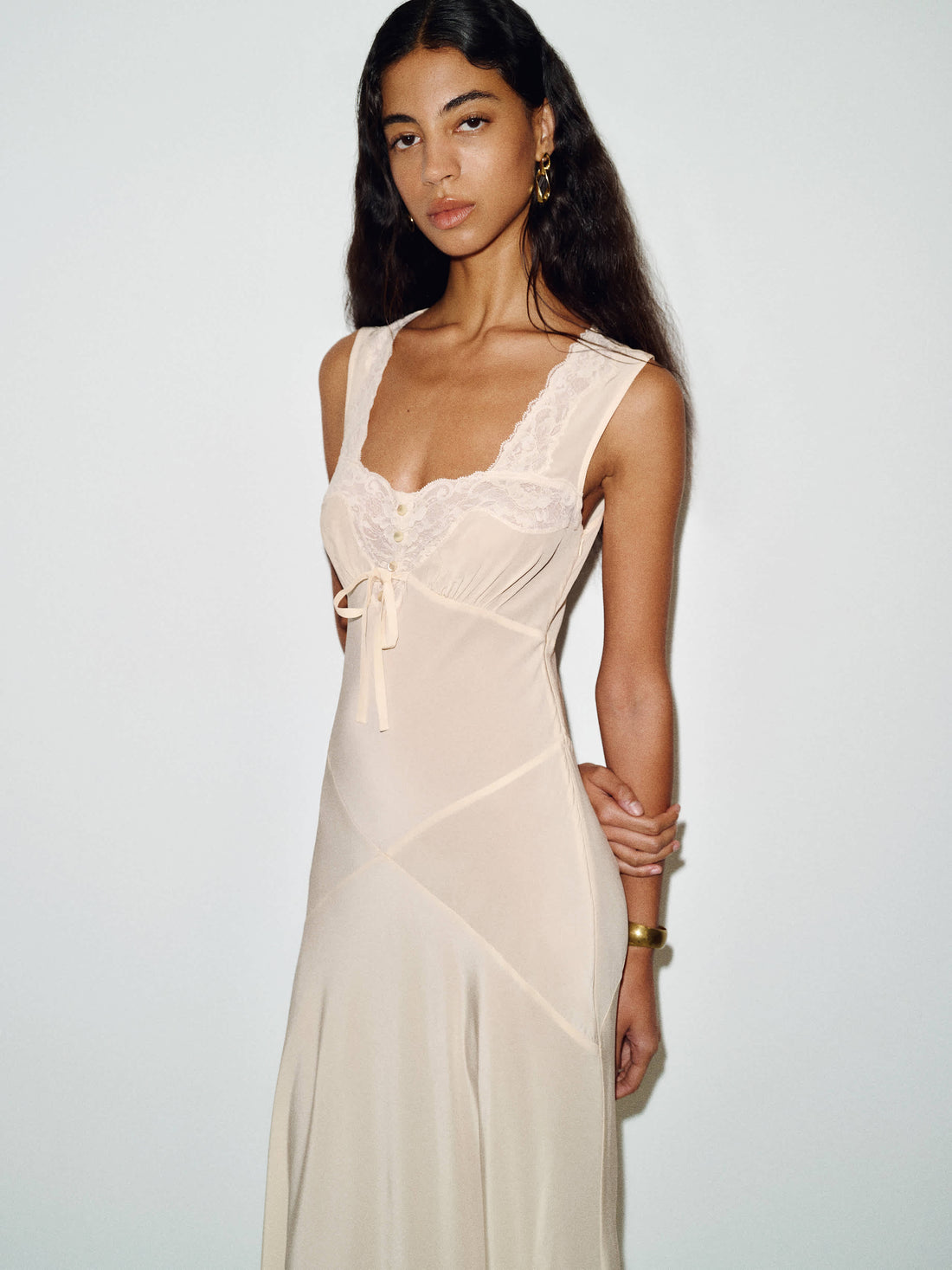 Saphira Dress