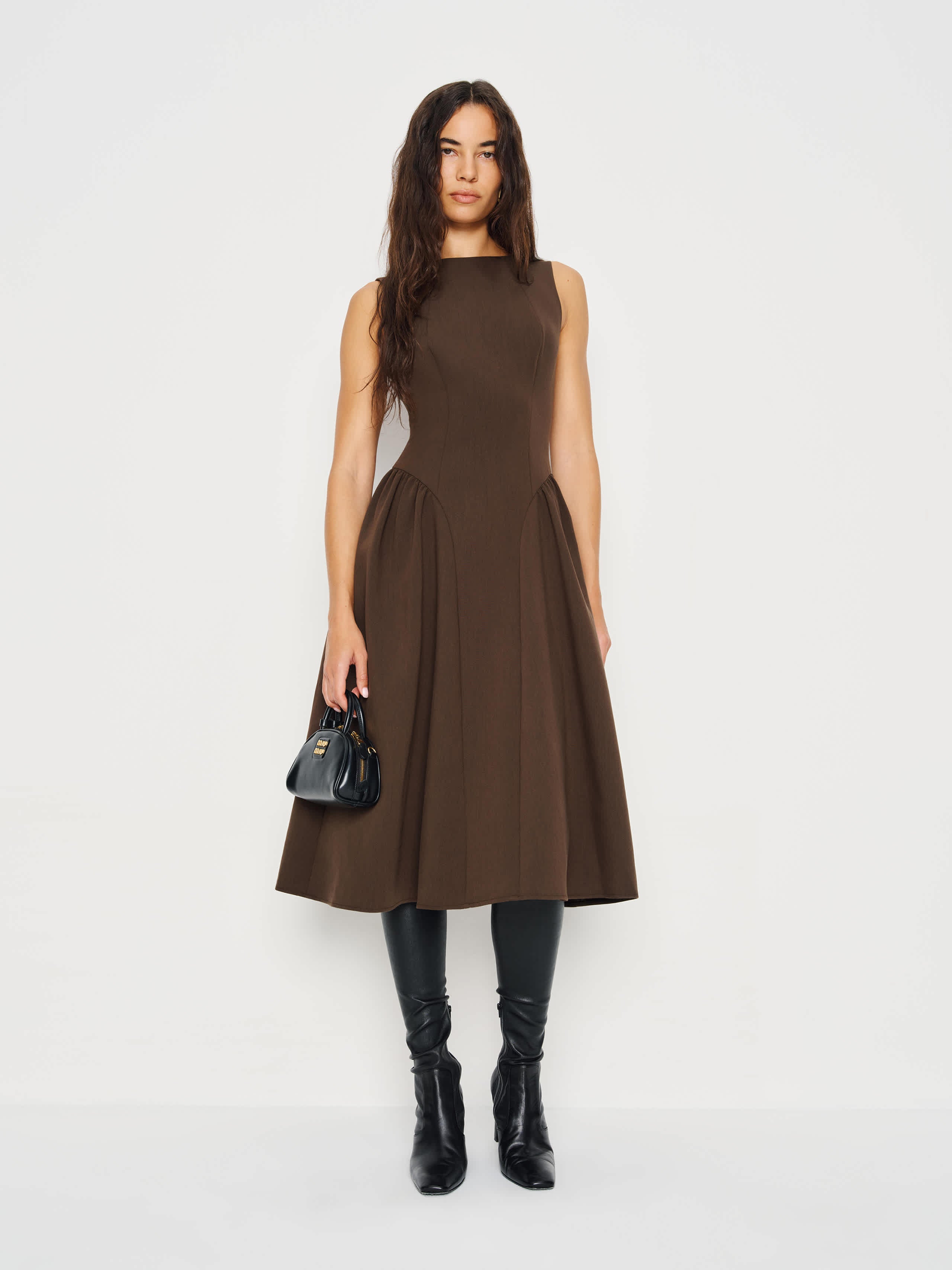 Anelis Dress