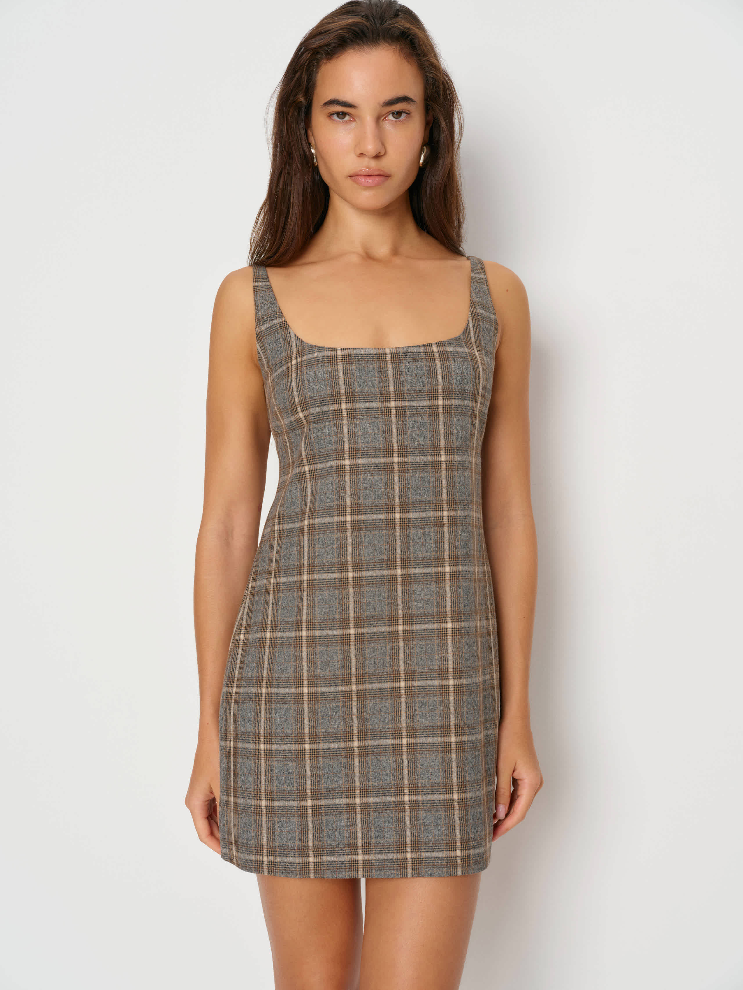 Elinda Dress