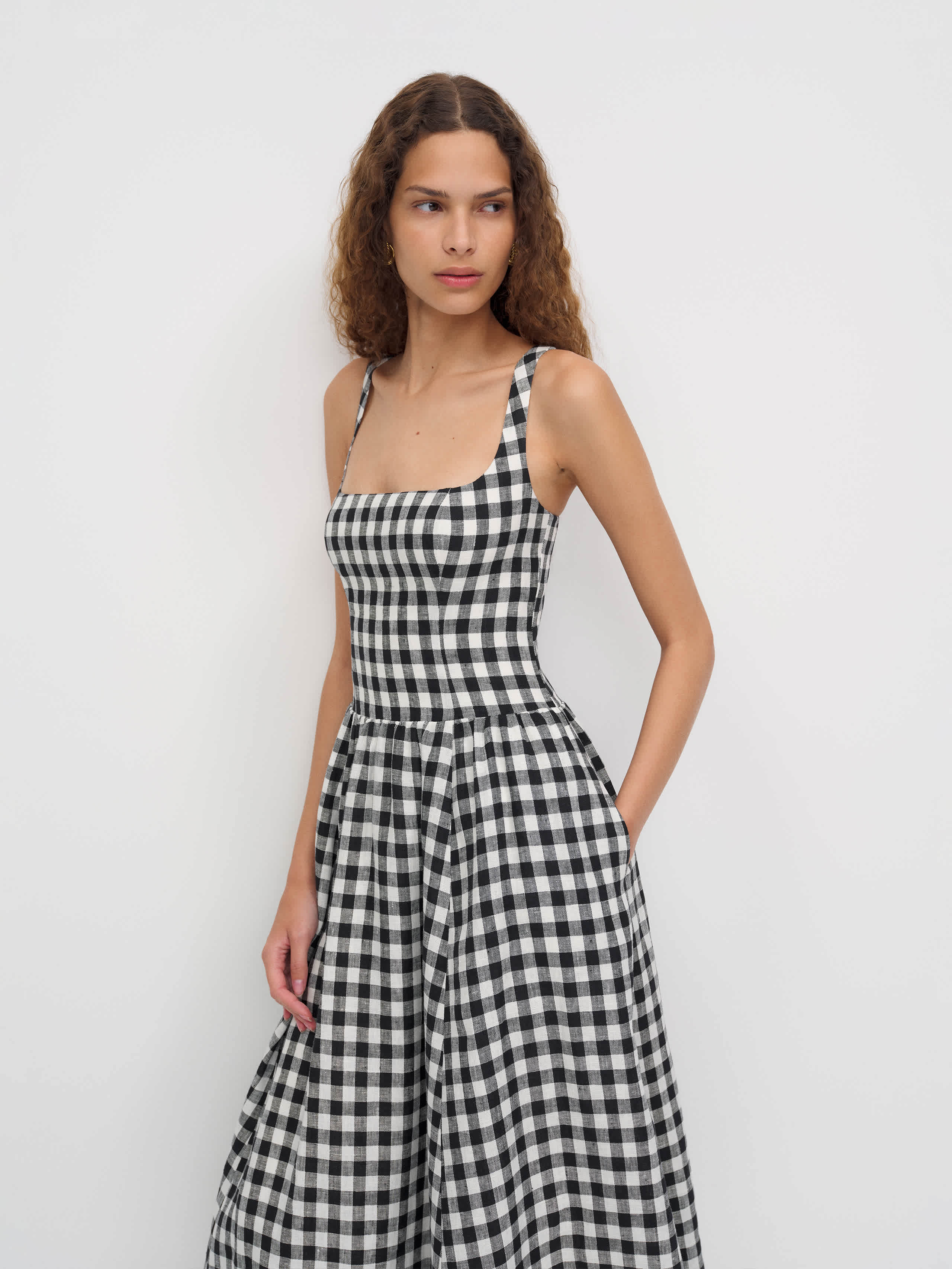 Janu Linen Dress