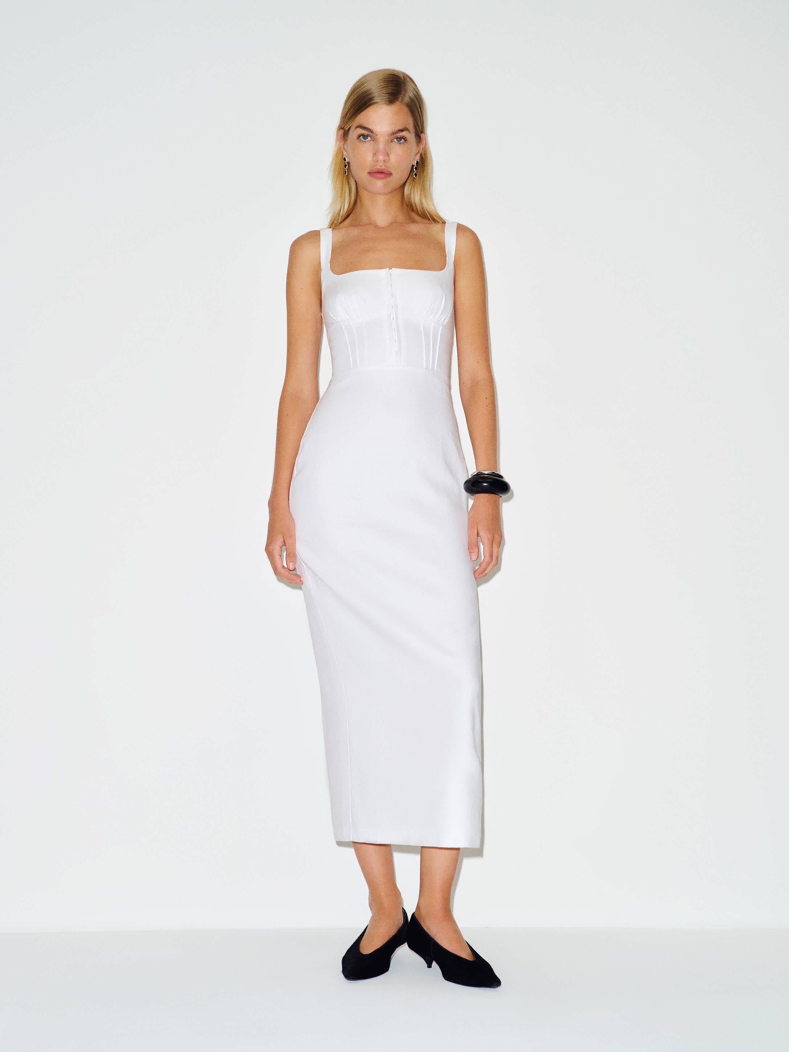Lisa Linen Dress