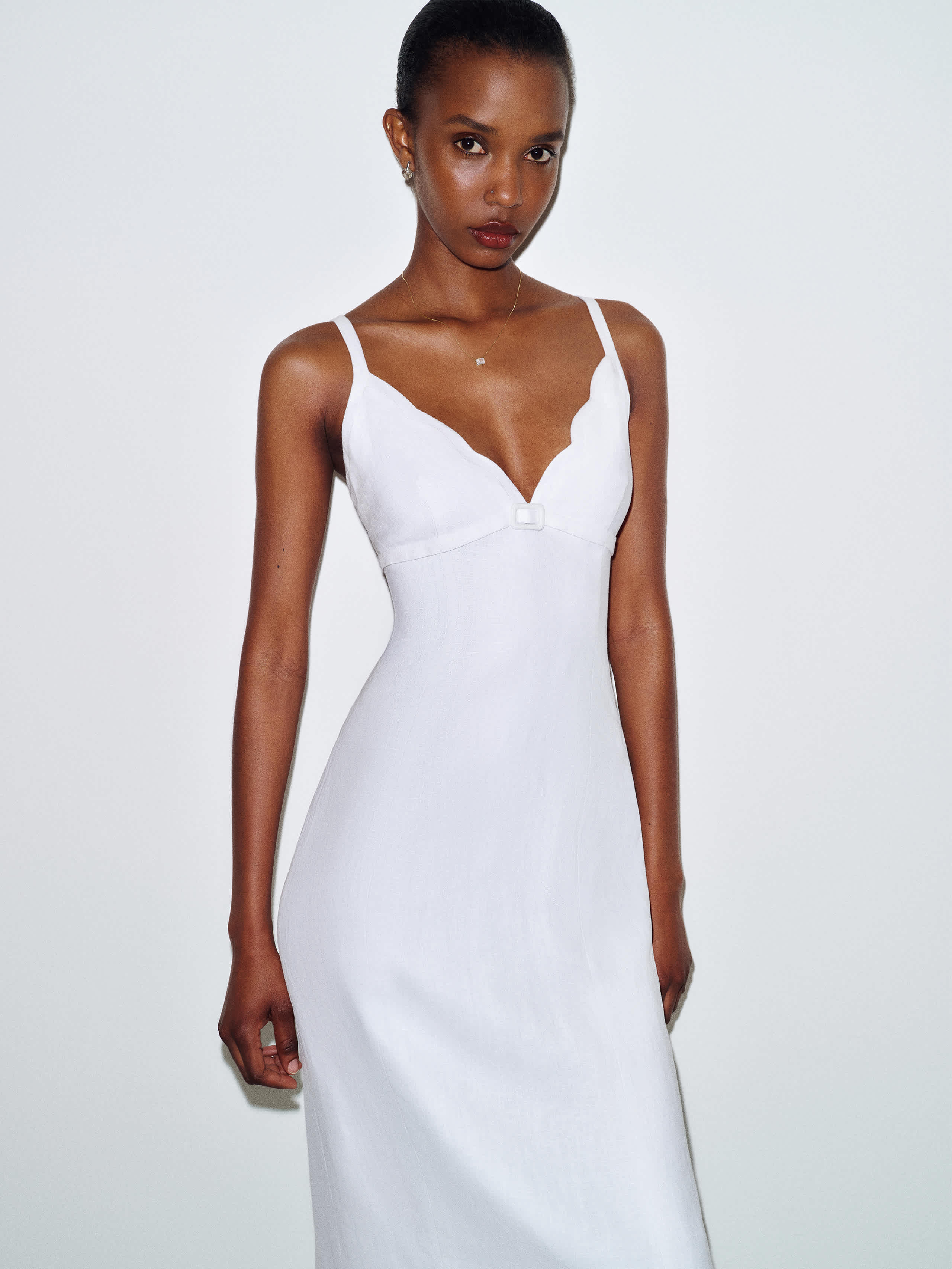 Sara Linen Dress