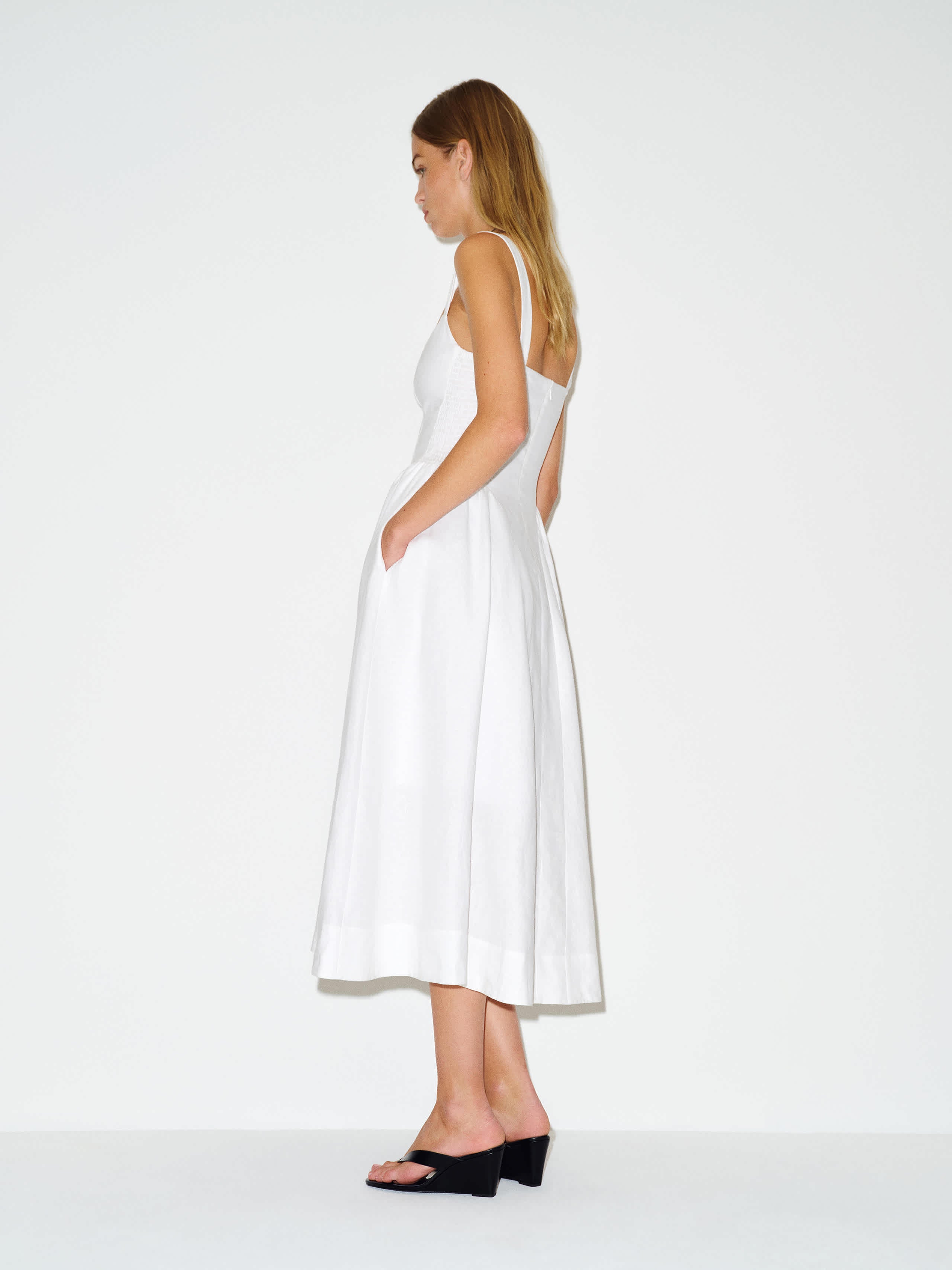Birdie Linen Dress
