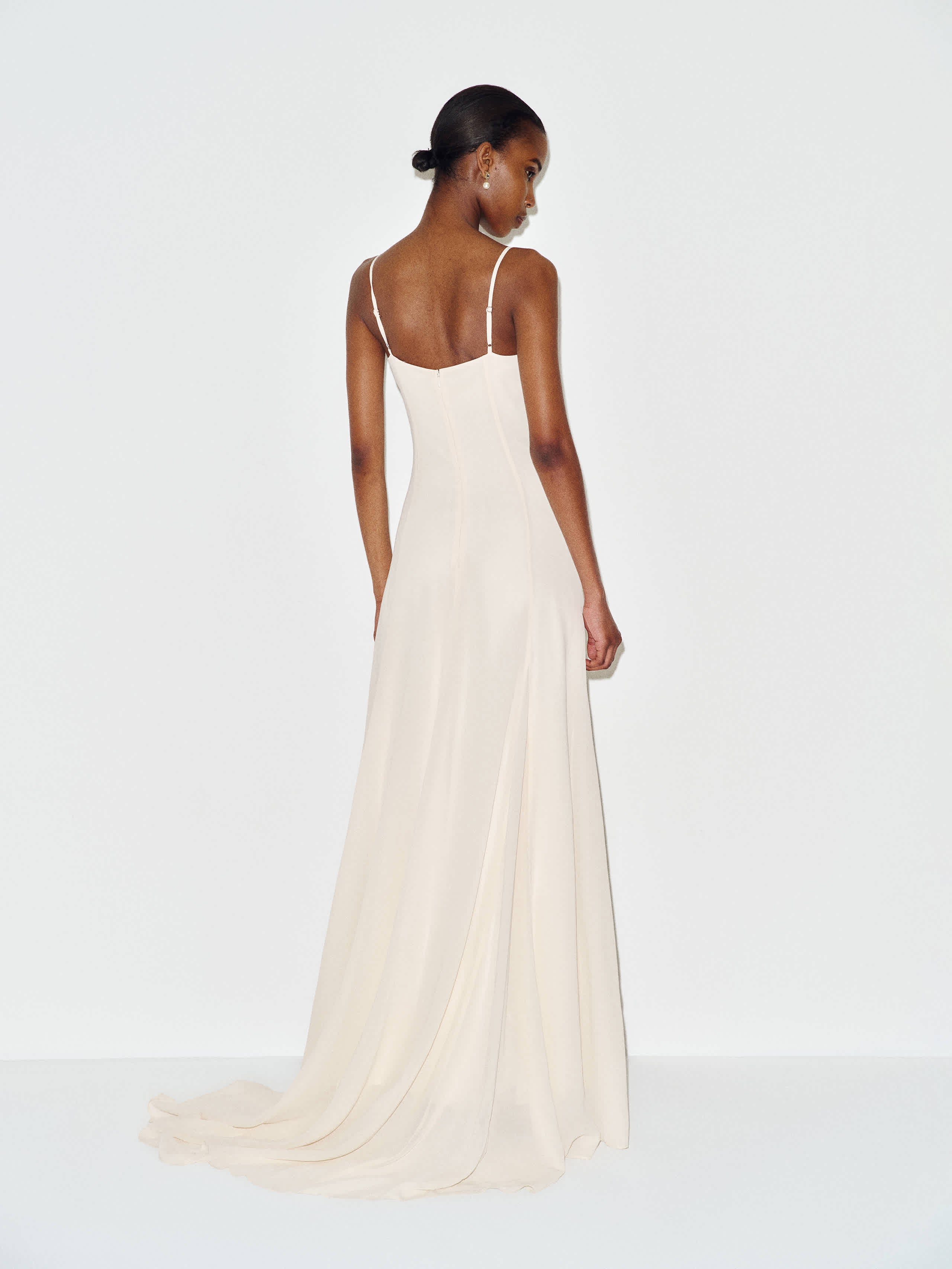 Sirinda Dress