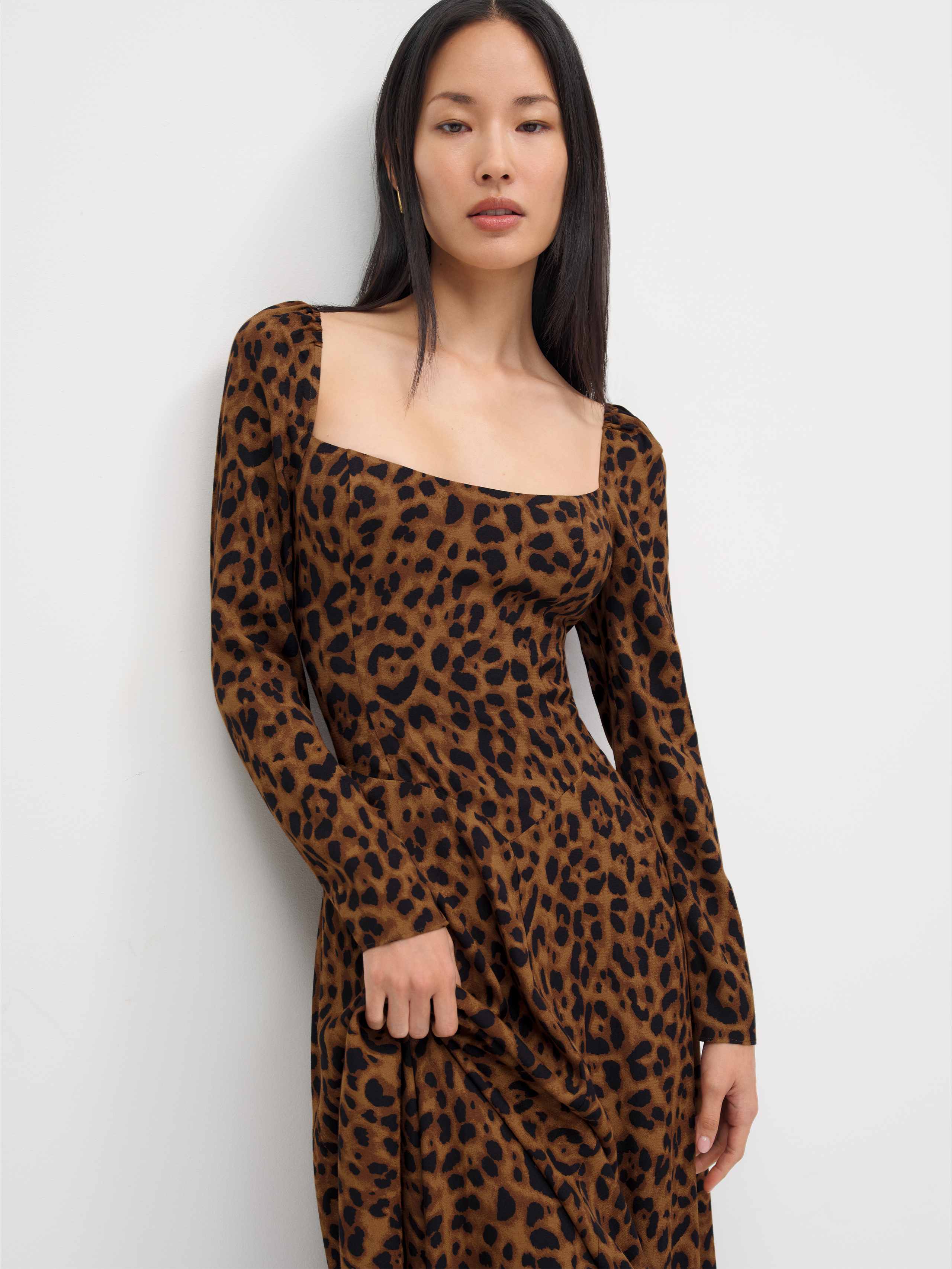 Rinna Dress