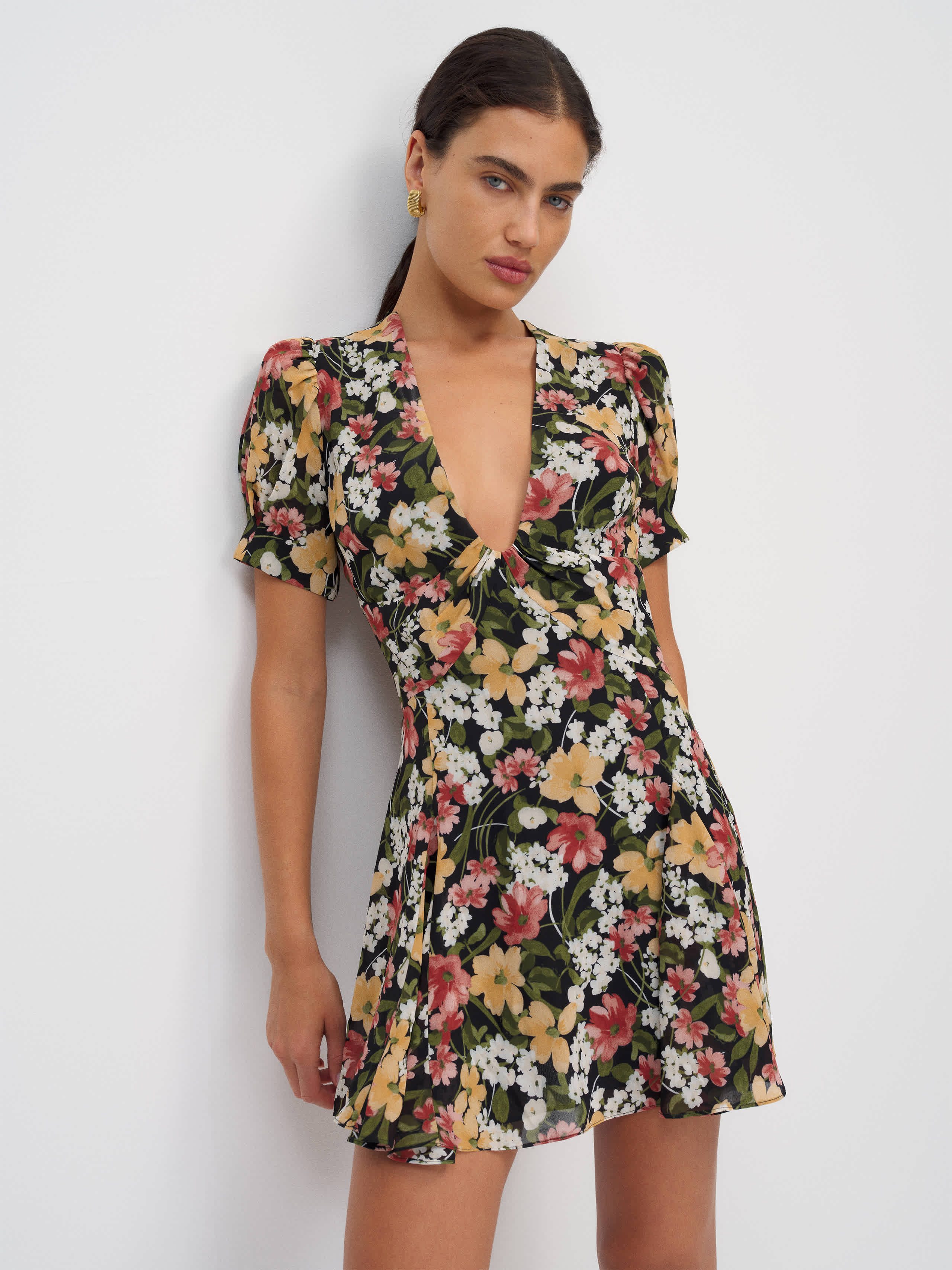 Akaia Dress
